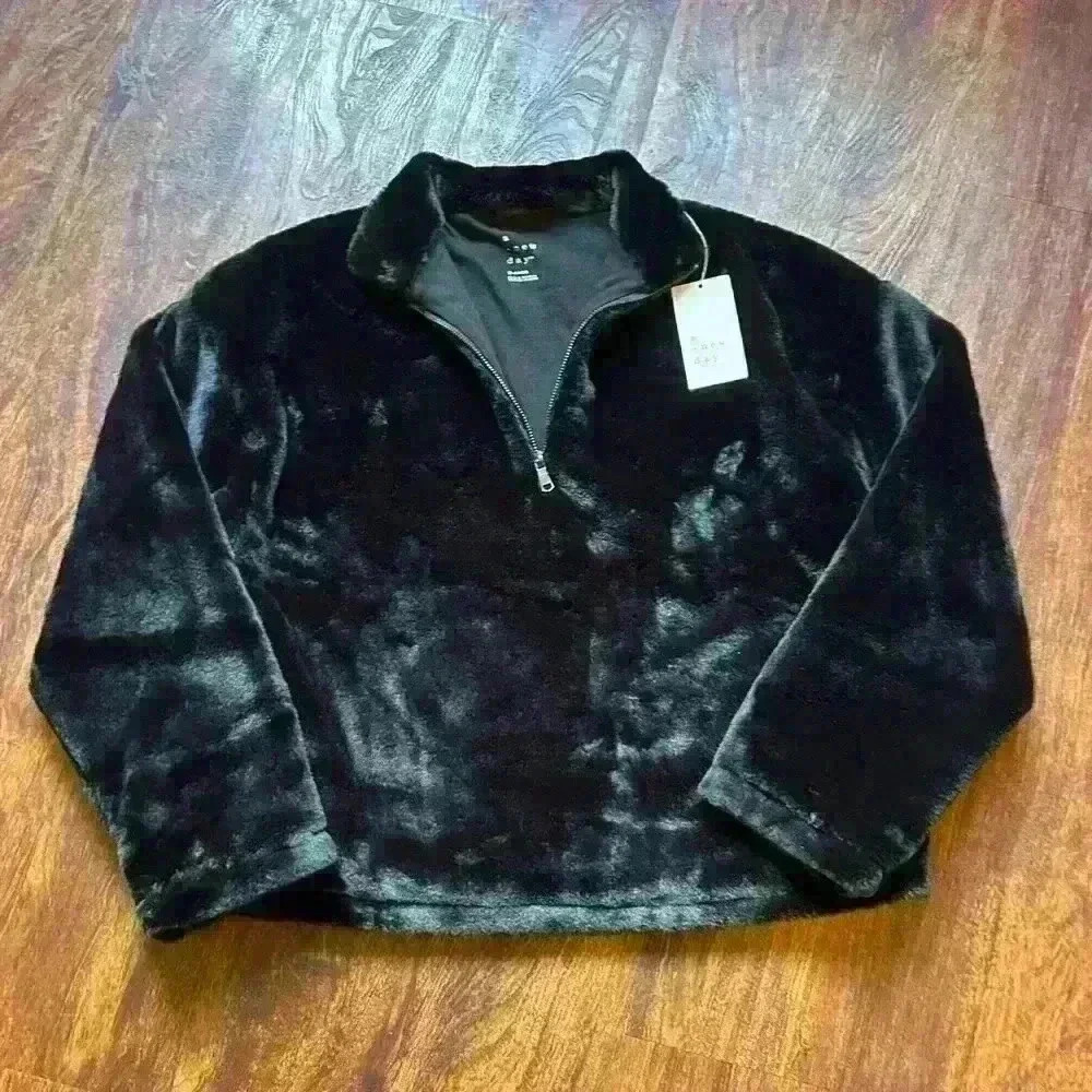 Women’s A New Day Long Sleeve Faux Fur Quarter Zip Pullover Black XS NWT